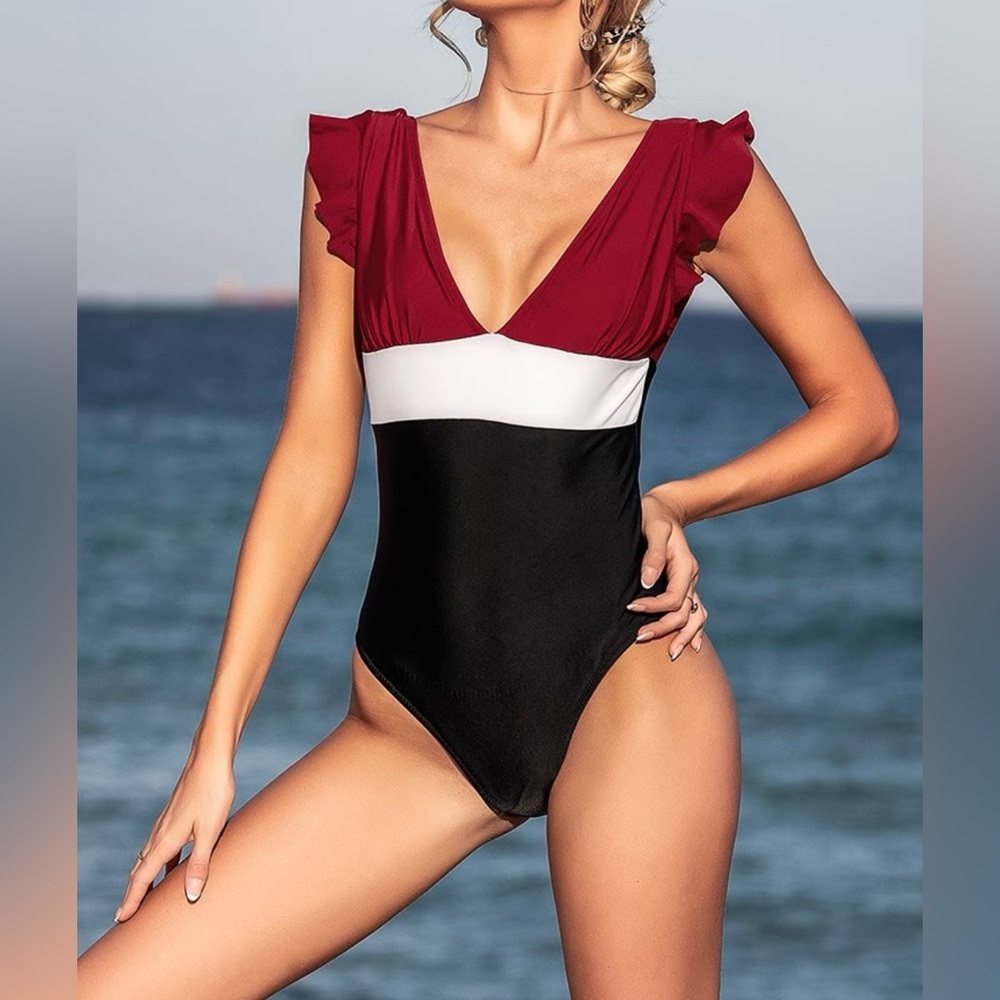 NWT Cupshe Red One Piece Swimsuit Sz XL